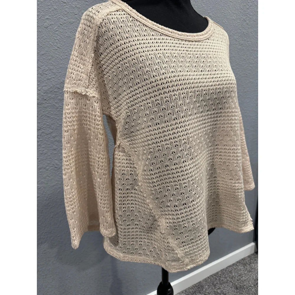 Loveriche Women's Crochet Knit Blouse, Sz L NWT